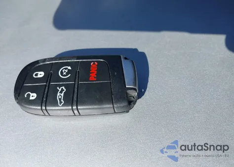 2019 Dodge Charger R/T из США, поврежденный, VIN 2C3CDXCTXKH584300